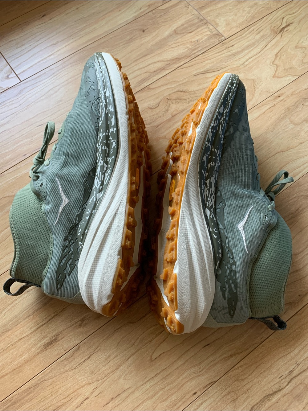 Hoka Speedgoat 6 MID GTX men shoes - Picture 4 of 13